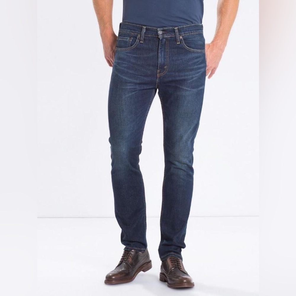 Levi's 510 Skinny Fit Men’s Jeans in medium wash 30x32